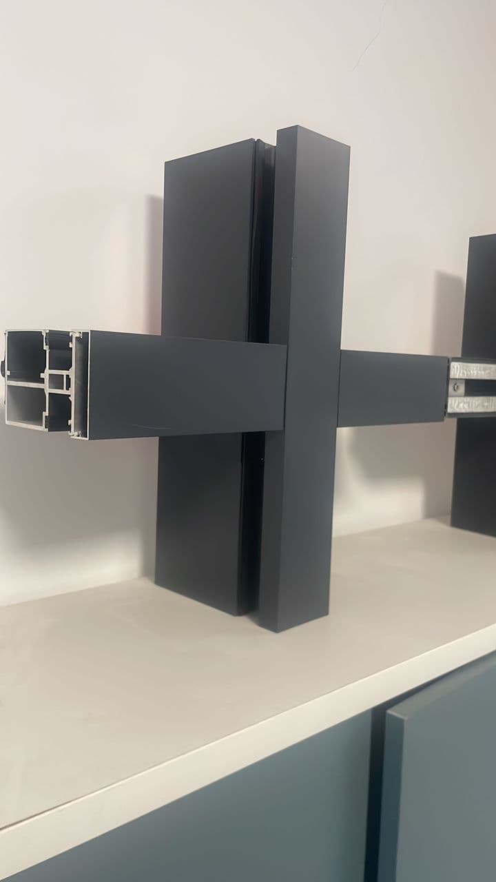 Yoh Fee aluminum and glass project material 1
